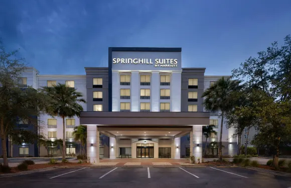 坦帕布蘭登萬豪SpringHill酒店