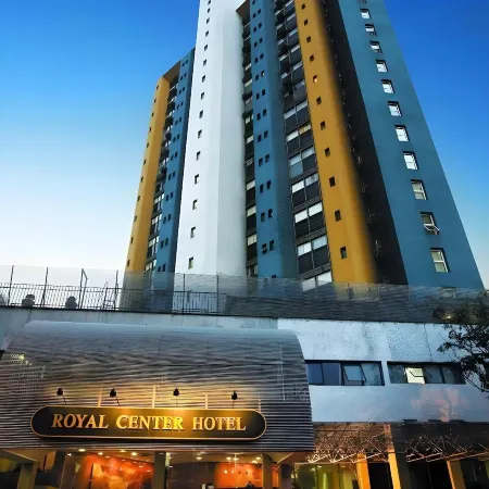 Royal Center Hotel Lourdes Отели рядом с достопримечательностью «Торговый центр Boulevard Shopping»