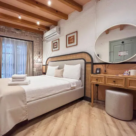 Qara Otel