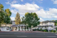 Best Western Plus Riviera - parking