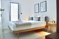 Coastal Luxe | Dobrota 2 Bedroom - アパートメント