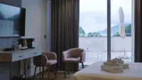 Hotel Byron - Beach