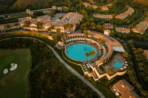 The Resort at Pelican Hill - pemandangan pegunungan