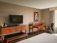 DoubleTree by Hilton Hotel Dallas Near the Galleria Hotels near Galleria