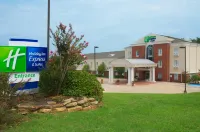Holiday Inn Express & Suites LIVINGSTON by IHG - Parkering