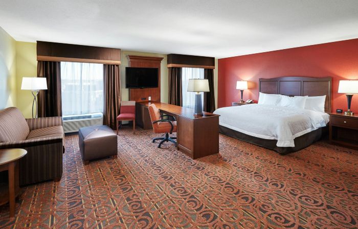 Hampton Inn & Suites Milwaukee/Franklin