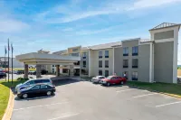 Comfort Inn & Suites Greer - Greenville - С парковкой
