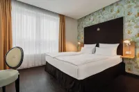 Grimm's Potsdamer Platz - Scenic