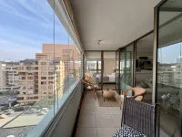 2BR Las Condes - Parking, Indoor Pool & Laundry - 2성급