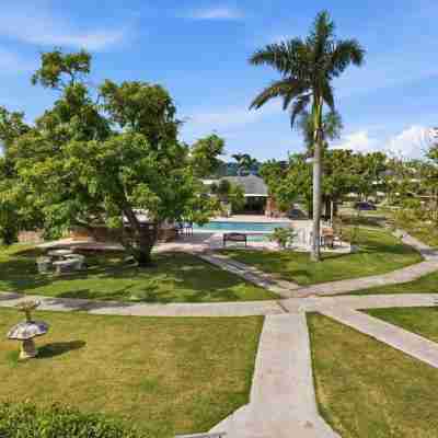 Seawind E202 Hotel Exterior