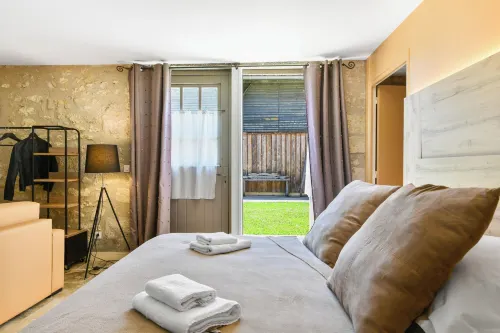 Logis Hôtel & Restaurant - Auberge de Larressingle - วิว