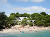 Playa d'Or - Homestays