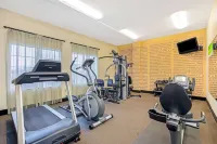 La Quinta Inn & Suites by Wyndham Corpus Christi Airport - gimnasio