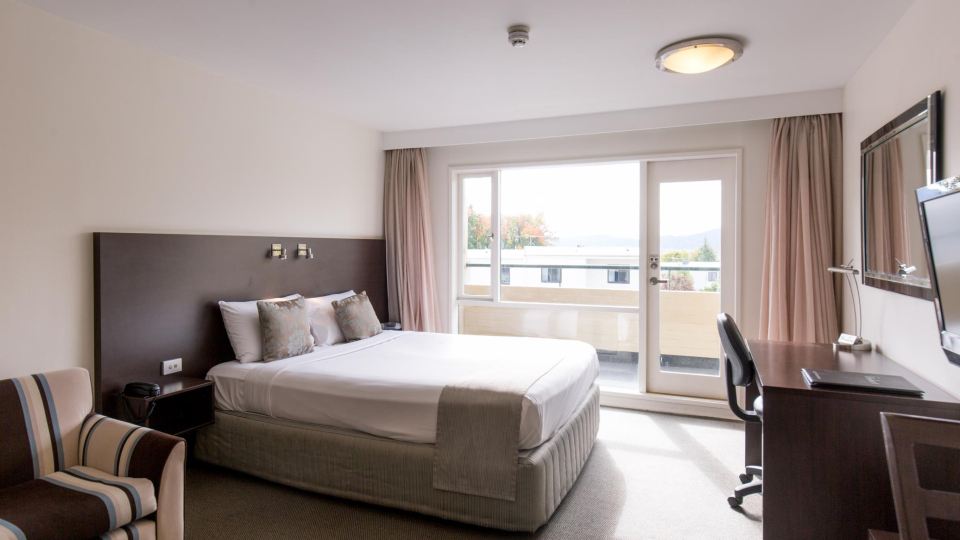 St Ives Apartments
