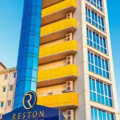 Reston Hotel & Spa Hotel Exterior