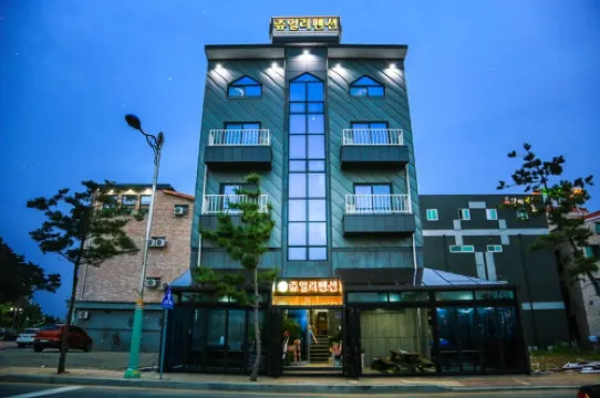 Boryeong Jewelry Pension