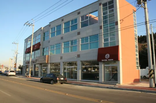 Yeosu Tom and Toms Pension