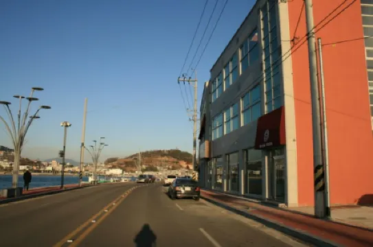 Yeosu Tom and Toms Pension