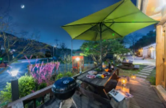 Gapyeong Fine Hue Pension Hotels near Jara Island