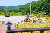 Wonju Gamaksan Hwangtobang Pension Hotels near Sillim Station