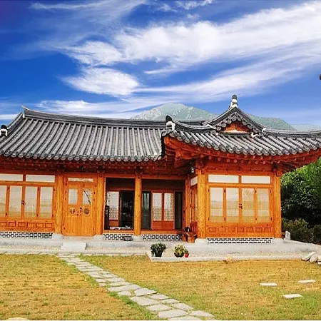Suncheon Dalbitsarang Pension