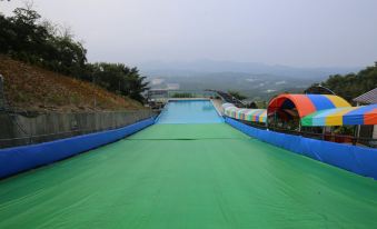 Hadong Geumosan Land Pension
