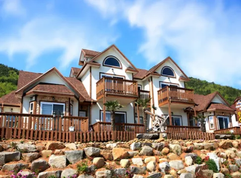 Rainbow Hill Pension