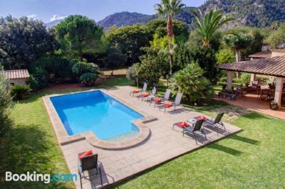 Holiday Home Mena Photo