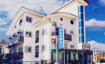 Boryeong A Whole Bunch Pension