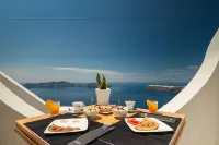 Galaxy Suites & Villas - Rooftop Pools