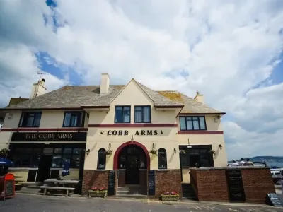 Cobb Arms Hotels in 