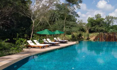 Jehan Numa Retreat Hotels near leopard