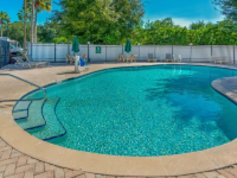 La Quinta Inn & Suites by Wyndham Tampa Brandon West Hotels in Tampa