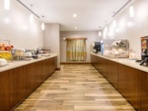 La Quinta Inn & Suites by Wyndham Durango Hotels in Durango