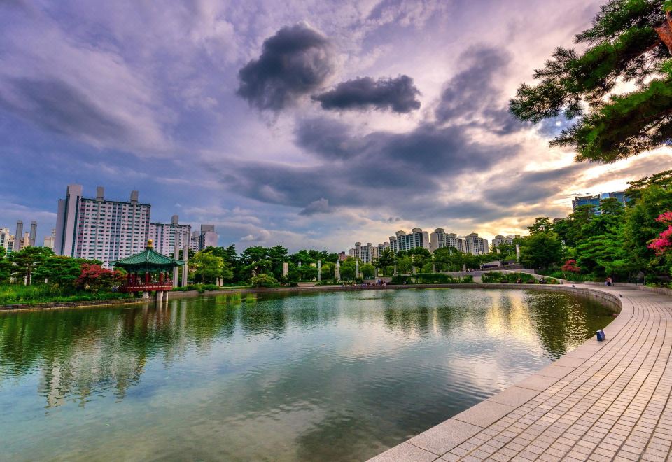 토요코인 호텔의 실용적인 객실 내부