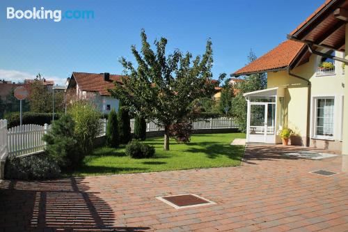 Yellow Dreamhouse - Housity