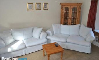 Douglas Lodge Self Catering Holiday Homes - Housity