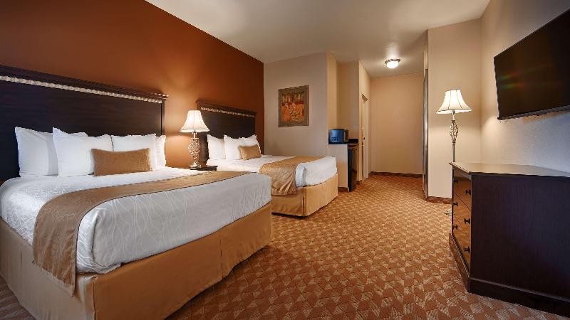 Best Western Plus Battleground Inn & Suites