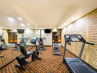 La Quinta Inn & Suites by Wyndham Salina Hotels in Salina