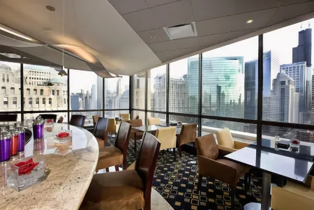 Holiday Inn CHICAGO DWTN - THE MART by IHG