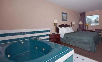 Quality Inn & Suites Macon North