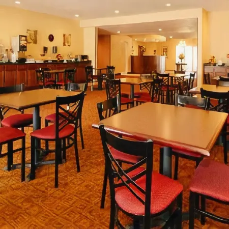 Comfort Suites
