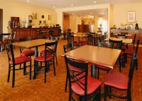 Comfort Suites - breakfast
