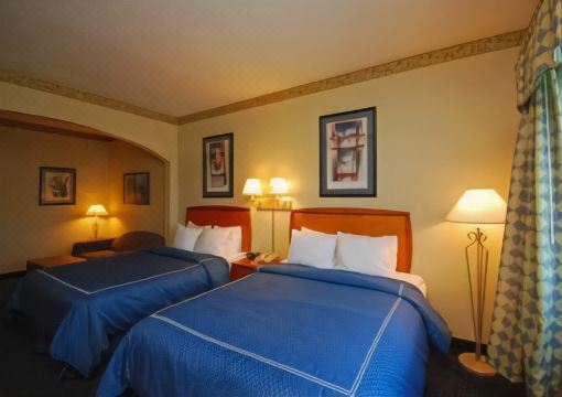 홀리데이 인 익스프레스