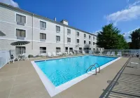 Comfort Inn & Suites Hotels in Morehead