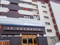 Le Shamrock (Le Lac) Hôtels à proximité de : Le Lagon Tignes