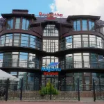 리가타 Park named after Army General V.F. Margelov 주변 호텔