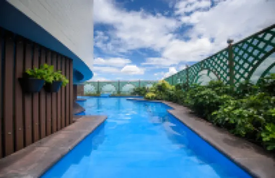 โรงแรมแกรนด์ ไชน่า