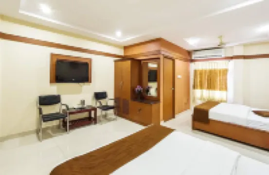 Hotel Imperial Regency ティルネルベリのホテル