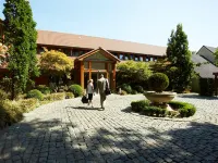 阿斯普利亞皇家等級酒店及Spa 鄰近范德维尔德的酒店